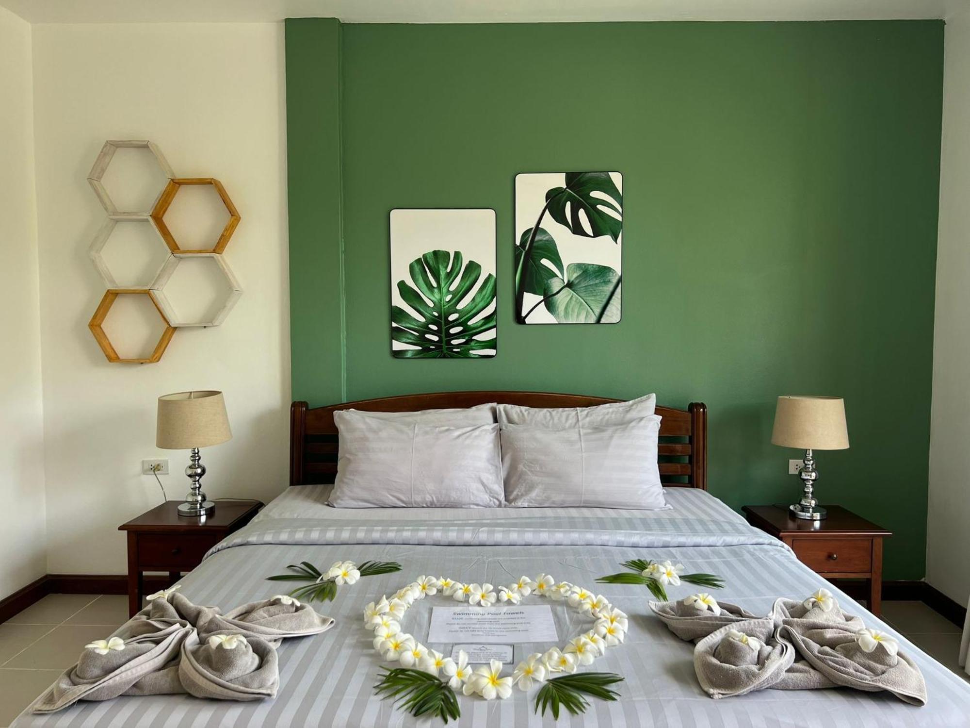 Woodlawn Villas Resort Ко Тао Екстериор снимка